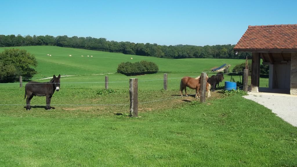 Gite Du Colombier Le Fied Exterior foto